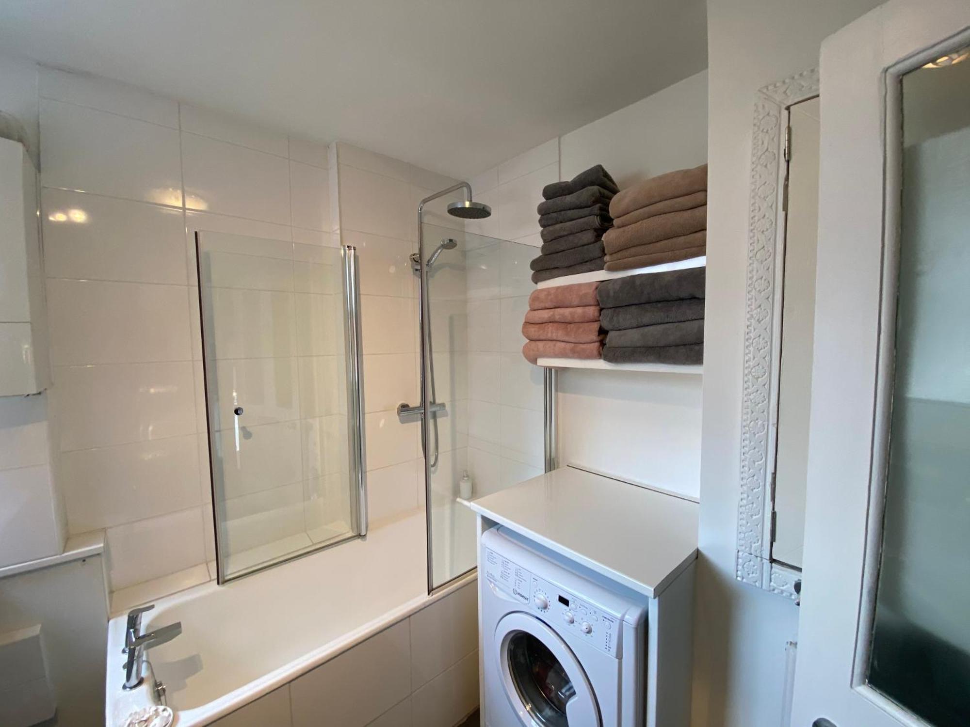 Deluxe Three Bed Bnb In Henley-On-Thames Near Station River & Town Centre 外观 照片